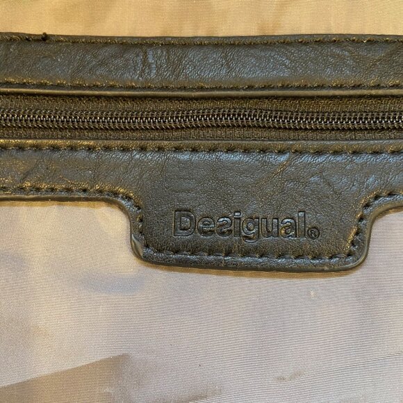 Desigual Floral Print Crossbody Bag With Multiple Zipper Compartments&Adjustable - Picture 9 of 16